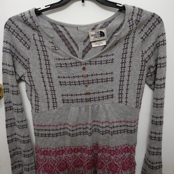 The NorthFace blouse medium long sleeve - Picture 1 of 8